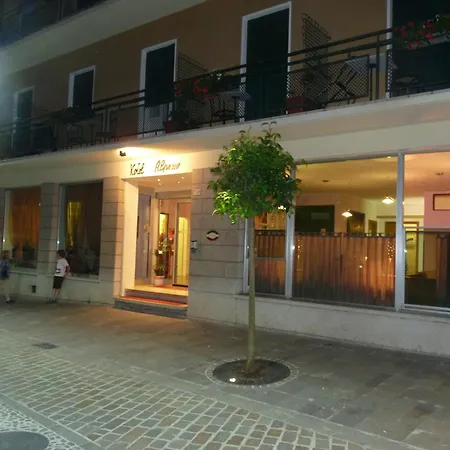 Hotell Alpino 2*