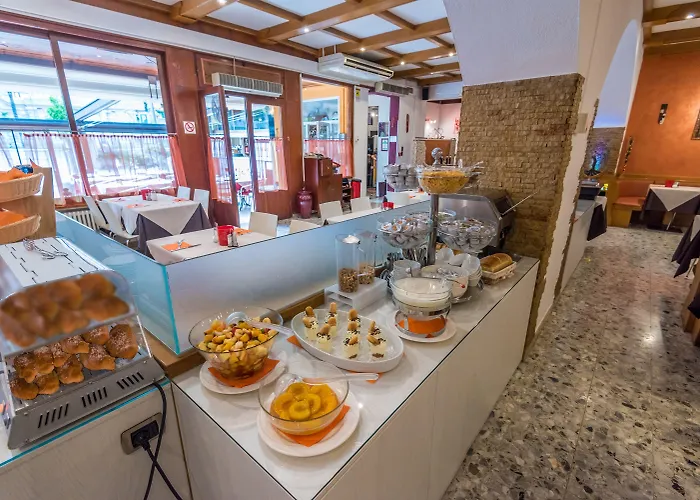 Alpino Hotell