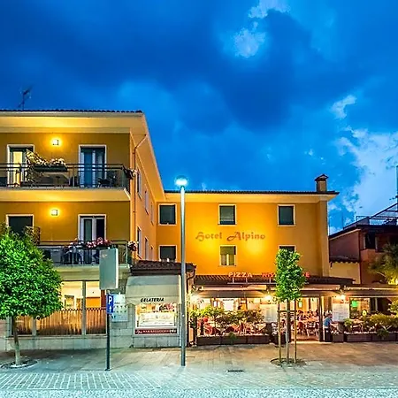 Hotel Alpino