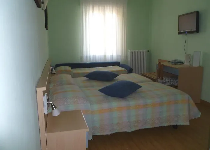 Alpino Hotel