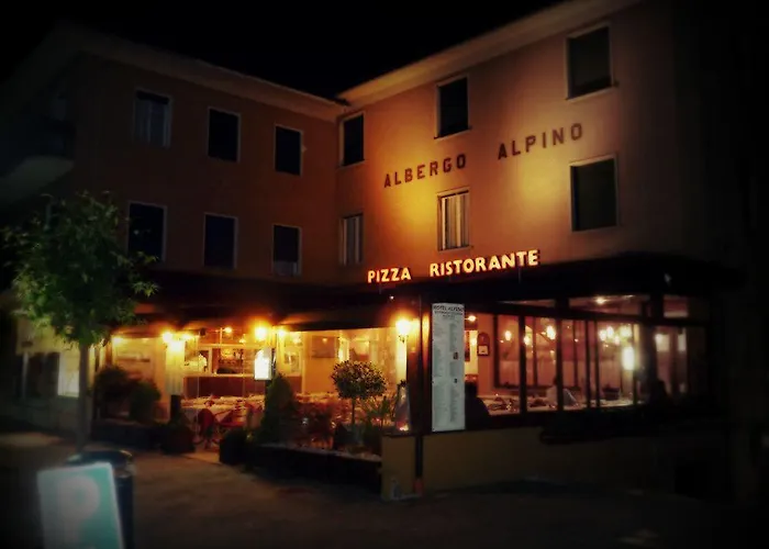 Alpino Hotel 2*