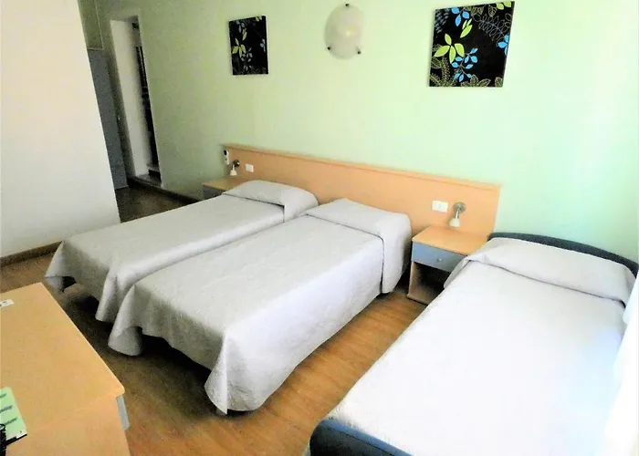 Alpino Hotel 2*
