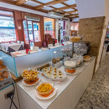 Alpino Hotell